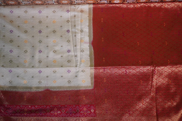 Ikat Saree – Off White with Red Border