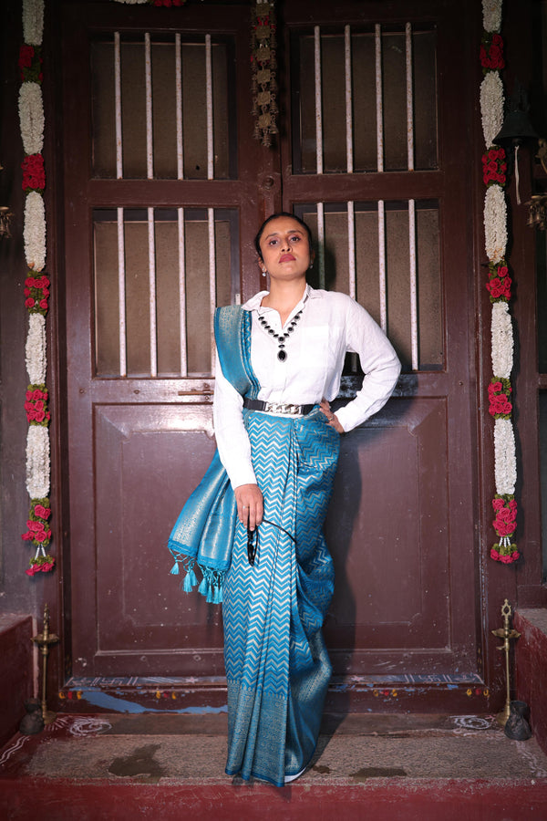 Premium Banarasi Saree – Teal Blue Self Saree with Gold Zari Weaving